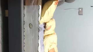 为人湿表风骚小少妇出轨寻刺激 户外露出公厕和男炮友啪啪啪