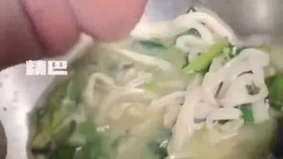 2465还在哺乳期的长腿少妇，可以约【看简 介内有约炮渠道】