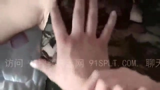 FC2PPV-3075919 街頭で付いてきた、お洒落で美人な女子◯生！！あまり理解してないまま車内で即尺させて、気持ち良さに我慢できずに、いっぱい口内射精、後が心配です・・・