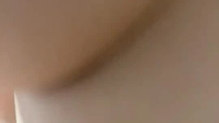 颜值不错大白美乳妹子吊带装诱惑 脱光光道具JJ抽插自慰非常诱人 很是诱惑喜欢不要错过